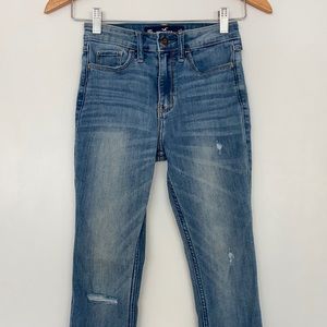 women’s hollister jeans